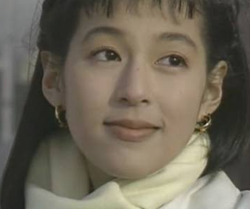 鈴木保奈美の可愛い若い頃の画像がこちらです。